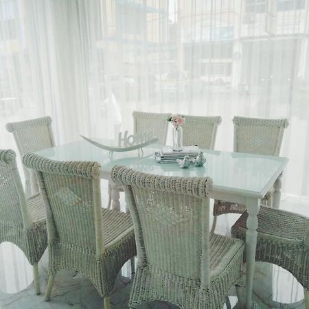 Orion Hotel Batam Exterior photo